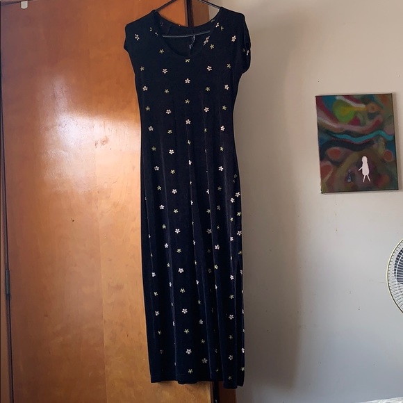 Black maxi dress - Picture 1 of 4